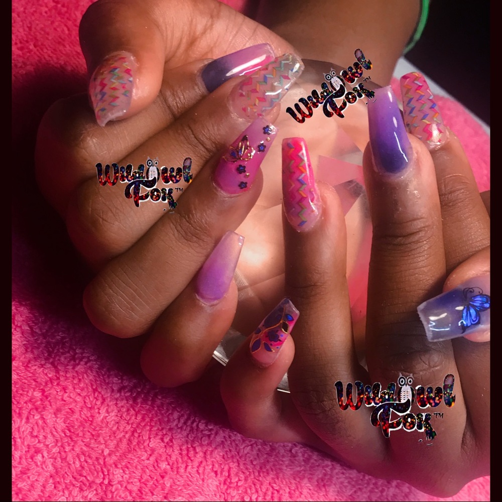 Press on nails - Picture 10 of 11